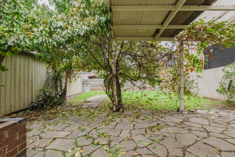 Palms By Yarraville With Large 2 Bed Home & Yard - Accommodation Fremantle 0