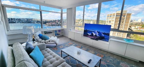 Panoramic Harbour Views And Pool - Accommodation Fremantle 0