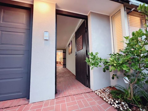 Patterson Lakes Charming 2 Bedroom House / VPL244 - Accommodation Fremantle 1