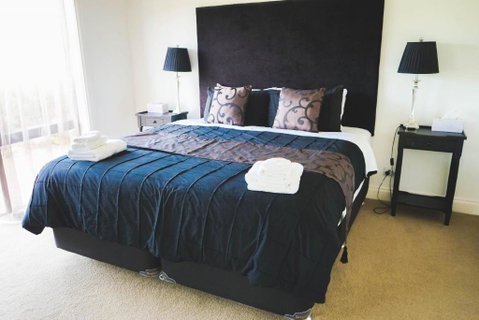 Petit Verdot Cottage - A Vineyard Retreat In Barossa Valley - Accommodation Fremantle 3