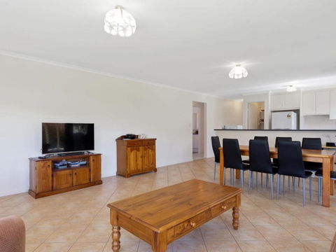 Pets At The Beach 8 Marto Court - Accommodation Fremantle 0