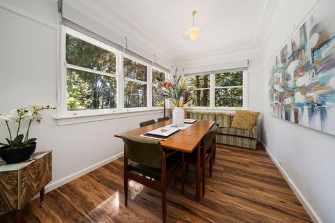 Pine Lodge - Accommodation Fremantle 3