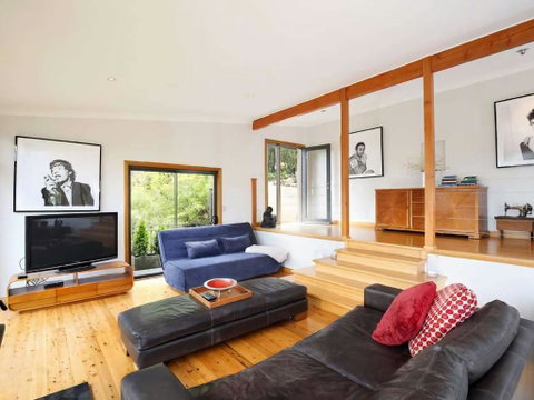 Postcards From The Edge - Accommodation Fremantle 1