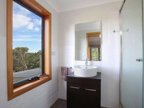 Postcards From The Edge - Accommodation Fremantle 3