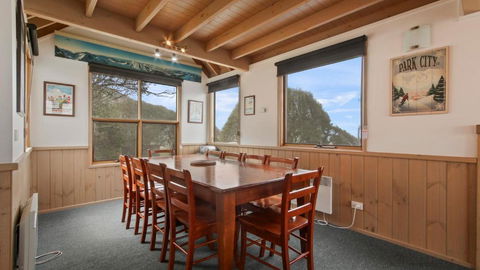 Powderkeg - Accommodation Fremantle 3