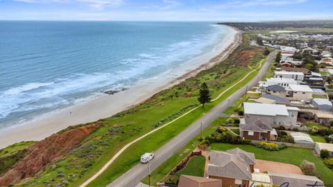 Puesta De Sol Apartment By Wine Coast Holidays - Accommodation Fremantle 1