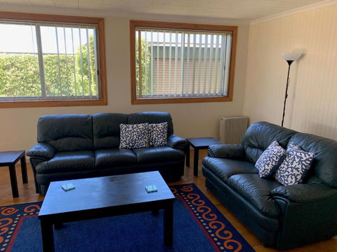 Quaint Hideaway - Accommodation Fremantle 3