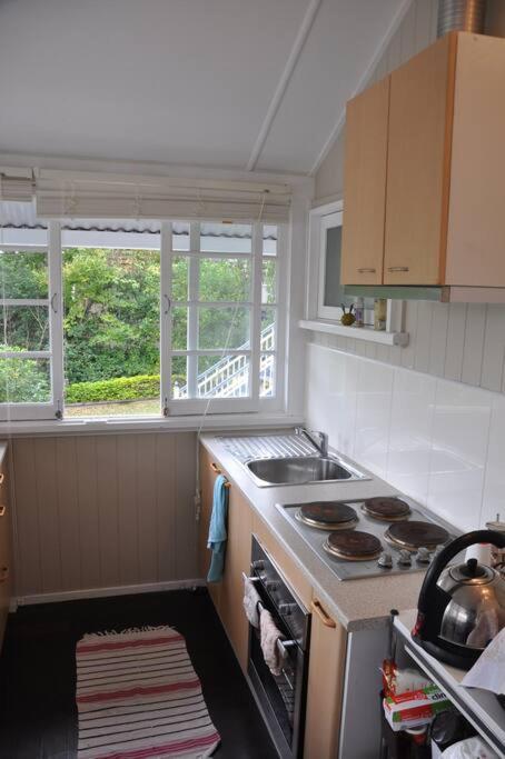 Quaint & Cosy 1 Bedroom Apartment In Queenslander. - Accommodation Fremantle 3