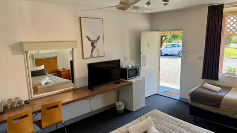 Quirindi Sunflower Motor Inn - Accommodation Fremantle 2