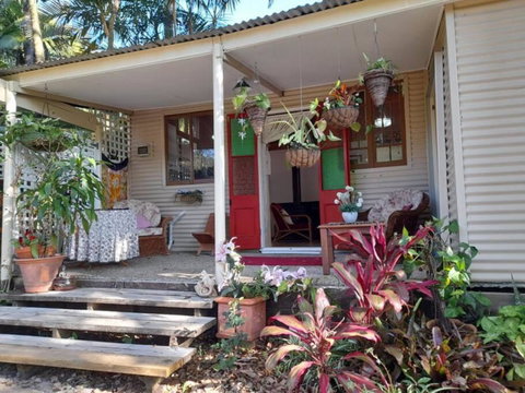 Quirky Cottage In Centre Of Maleny, Walk Everywhere - Accommodation Fremantle 2