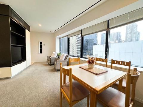 QV Central Oasis Contemporary City Getaway - Accommodation Fremantle 2