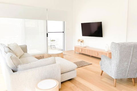 Red Brick Central Retreat - Accommodation Fremantle 1