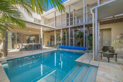 Augusta House - Accommodation Fremantle 0