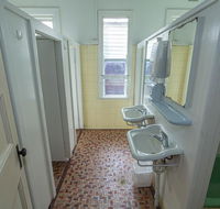 Australian Hotel - Accommodation Fremantle
