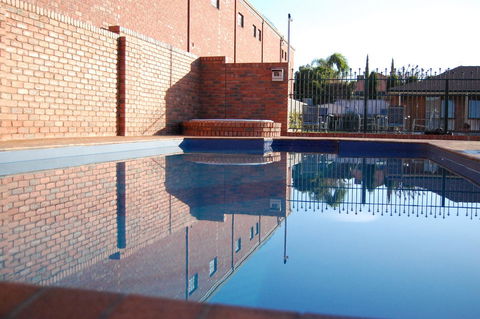 Australian Settlers Motor Inn - Accommodation Fremantle 0