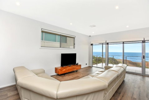 Avaya - Sellicks Beachfront Getaway - WiFi - Accommodation Fremantle 2