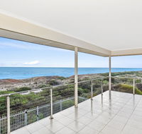 Avaya - Sellicks Beachfront Getaway - WiFi - Accommodation Fremantle