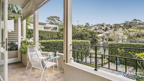 Awaba Aquatic - Footsteps To Balmoral Beach - Accommodation Fremantle 3