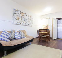 B3 Walk to UWA Swan River on the Nedlands Border - Accommodation Fremantle