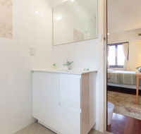 B8 Cafes Resturants UWA close to SCGH - Accommodation Fremantle
