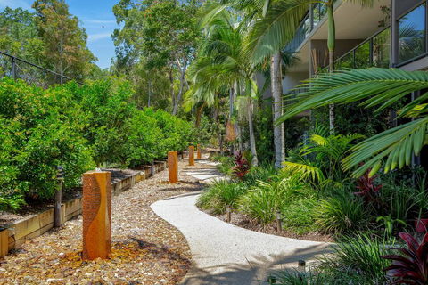 Baden 70 - Rainbow Shores, Ground Floor, Air Con, Overlooking Lap Pool - Accommodation Fremantle 3