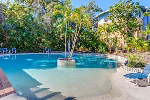 Baden 74 - Rainbow Shores, Top Floor, Air Conditioned Unit, Walk To Beach - Accommodation Fremantle 0