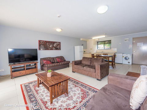 Bay Breeze 2 Bedroom Villa 24 - Accommodation Fremantle 3