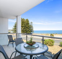 Bayline Beachfront Apartment no 4 - Accommodation Fremantle