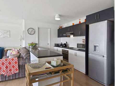 Beach Fun - 11 Broadbeach Drive - Accommodation Fremantle 3