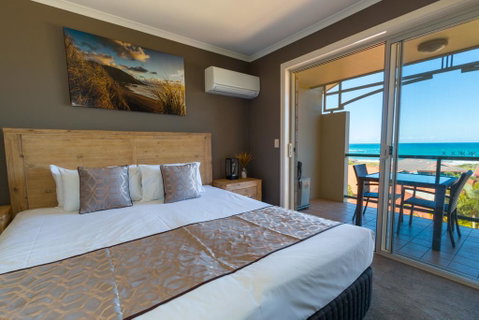 Beach Haven Executive Apartments - Accommodation Fremantle 0