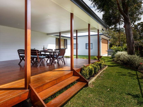 Beach House - Accommodation Fremantle 1