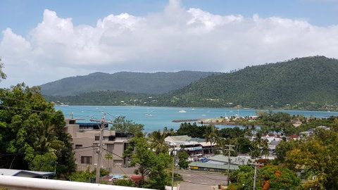 Beach House On Begley - Airlie Beach Central - Accommodation Fremantle 3