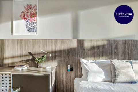 BEACH LOCATION STUDIO // CLOVELLY 1 - Accommodation Fremantle 0