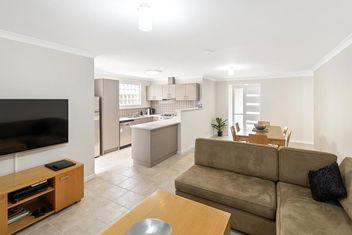 Beach Resort Chalet with Accommodation Fremantle