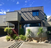 Beach Retreat Townhouse - Accommodation Fremantle