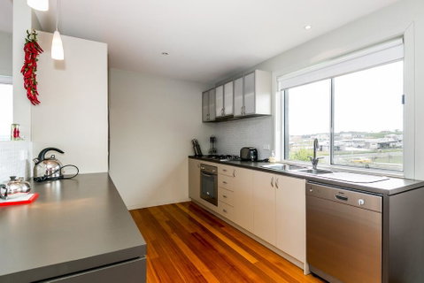 Beach Road Classic 2-114 - Accommodation Fremantle 0