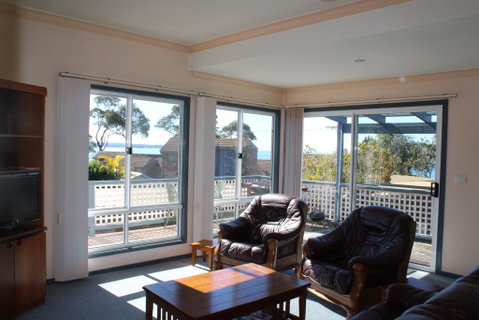Beach Shack On Calton - Accommodation Fremantle 2