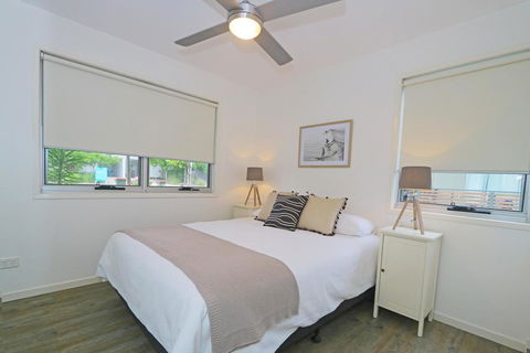 Beach Shacks #1 Casuarina - Accommodation Fremantle 1