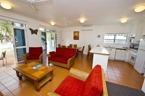 Beachcomber Unit 2 - Accommodation Fremantle 0