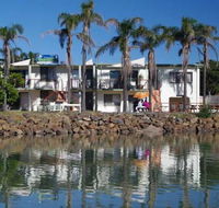 Beachfront 1 25 Willow Street - Accommodation Fremantle