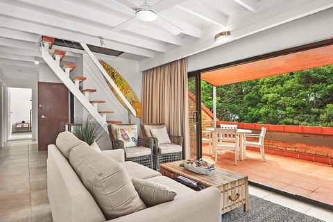 Beachfront 7 Penthouse - Sawtell, NSW - Accommodation Fremantle 0