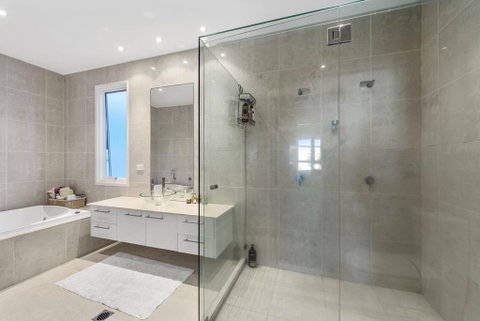 Beachfront By The CC - Family Friendly, Plunge Pool, Steps To The Beach - Accommodation Fremantle 1