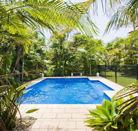 Beachfront Pool House - Absolute beachfront - Accommodation Fremantle