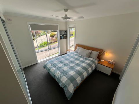 Relax And Reconnect At MaluaBay - Accommodation Fremantle 2