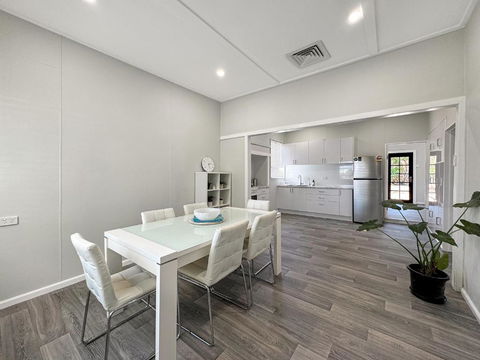 Relax At Gossan - Accommodation Fremantle 0
