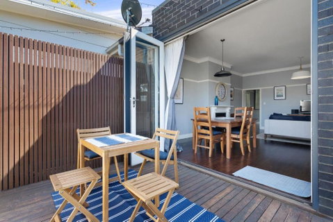 Relaxing Retreat On Earle St, Cremorne Near Attractions - Accommodation Fremantle 0