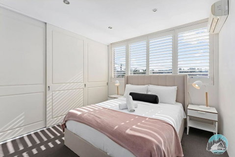 Relaxing Sunny North-Facing 2-Bed Apt In Vaucluse - Accommodation Fremantle 3