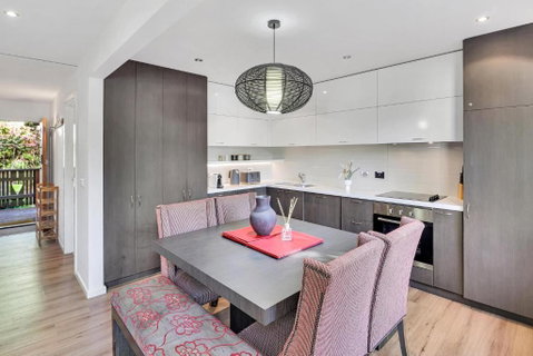 Ren Basera - Accommodation Fremantle 1