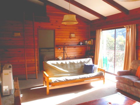 Retro 2 Bedroom Apartment - Accommodation Fremantle 2
