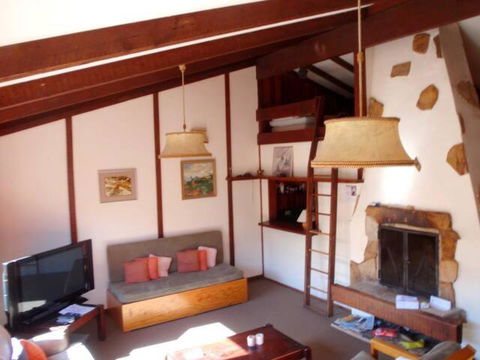 Retro 2 Bedroom Apartment - Accommodation Fremantle 0